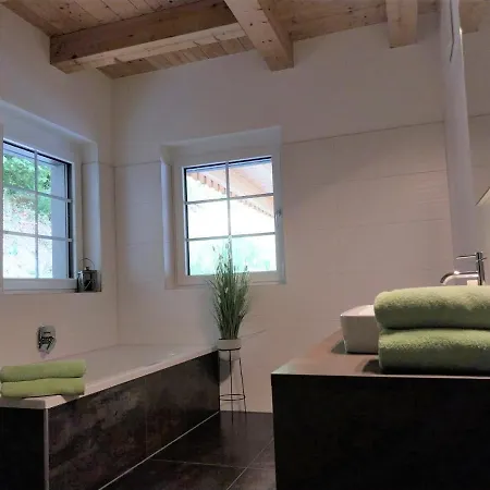 Fellbacher, Weissensee Apartment
