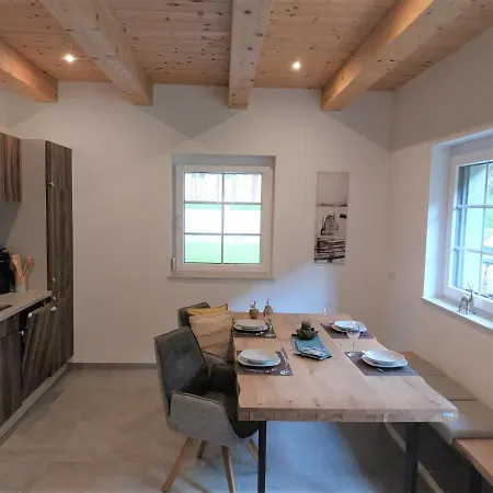 Fellbacher, Weissensee Appartement *